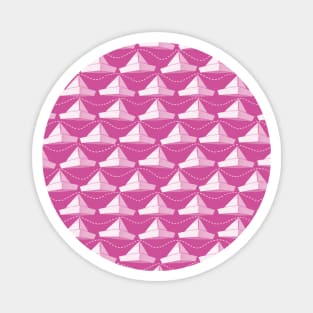 Paper Hats Pattern White Pink Magnet